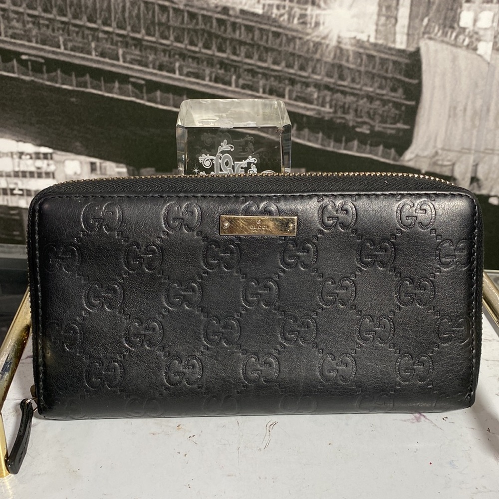 Authentic Gucci Guccissima Zippy Wallet - Picture 4 of 14